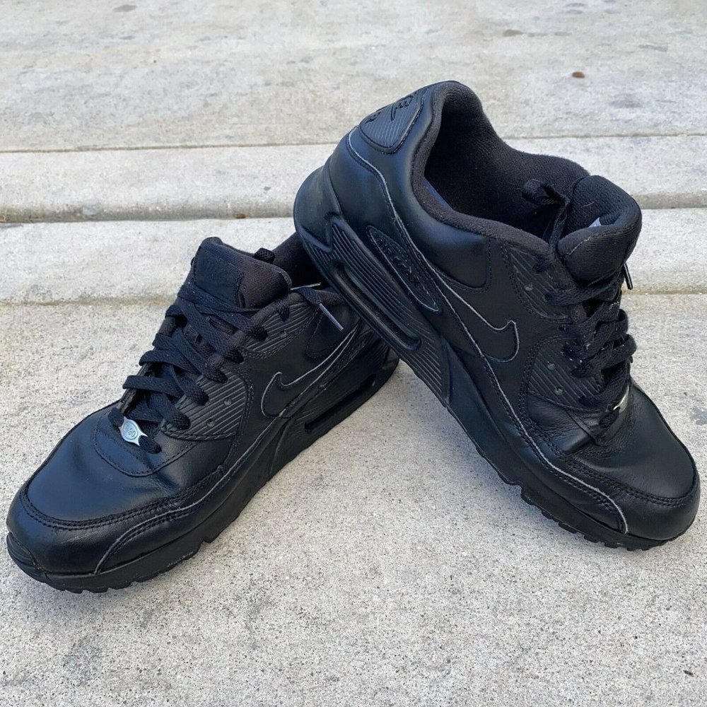 Nike Mens Air Max M 90 Sneakers Black 302519-001 L